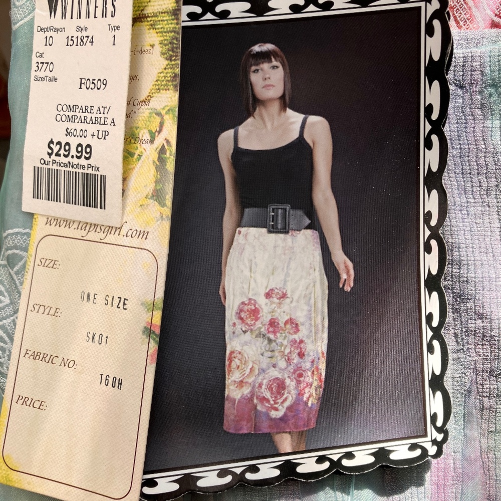 NWT STRAPLESS DRESS/SKIRT - Picture 3 of 16